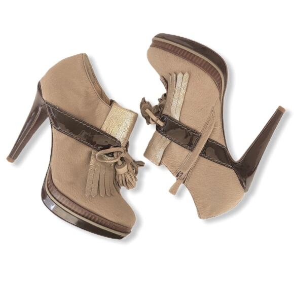 Cole Haan Bootie Heels Cow Hair Kiltie Beige Brown Sz 7 - Picture 12 of 12